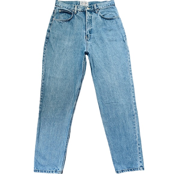 High Rise Mom Jeans , Classic Fit Vintage Mom Jeans , Classic Blue Denim Jeans - Picture 3 of 11